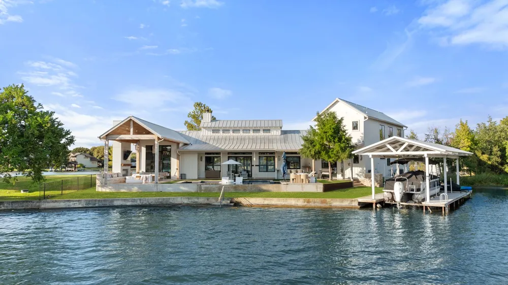 703 Woodland Hills Drive Granite Shoals, TX 78654