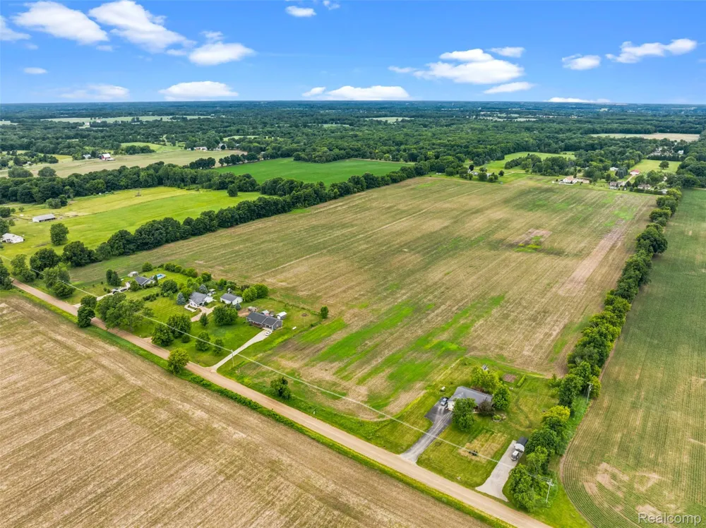 Lehring and Britton Rds Burns Township, MI 48418