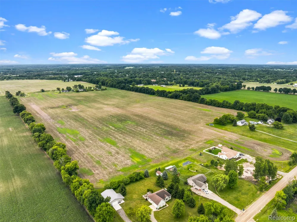Lehring and Britton Rds Burns Township, MI 48418