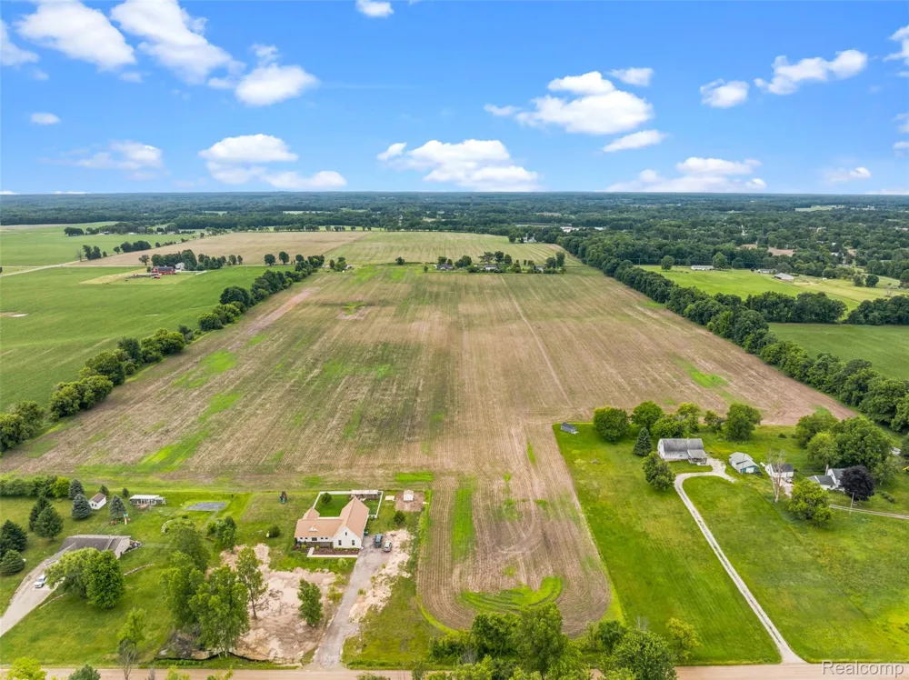 Lehring and Britton Rds Burns Township, MI 48418