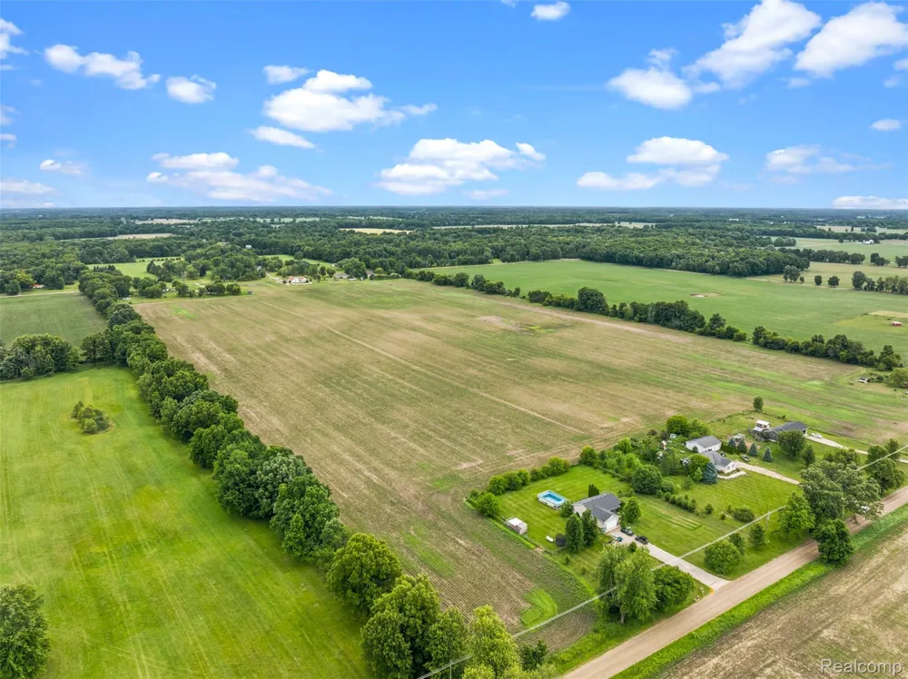 Lehring and Britton Rds Burns Township, MI 48418