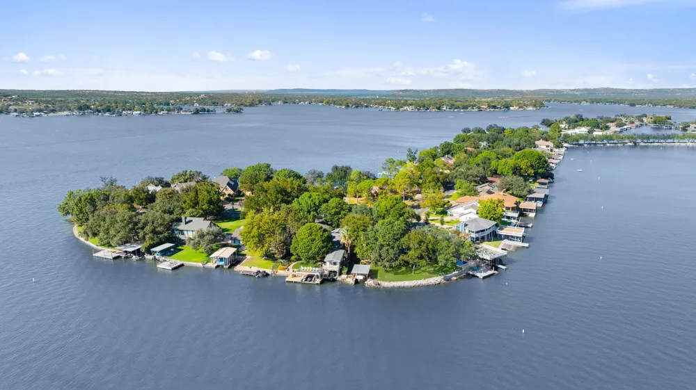 14 Beaver Island Granite Shoals, TX 78654