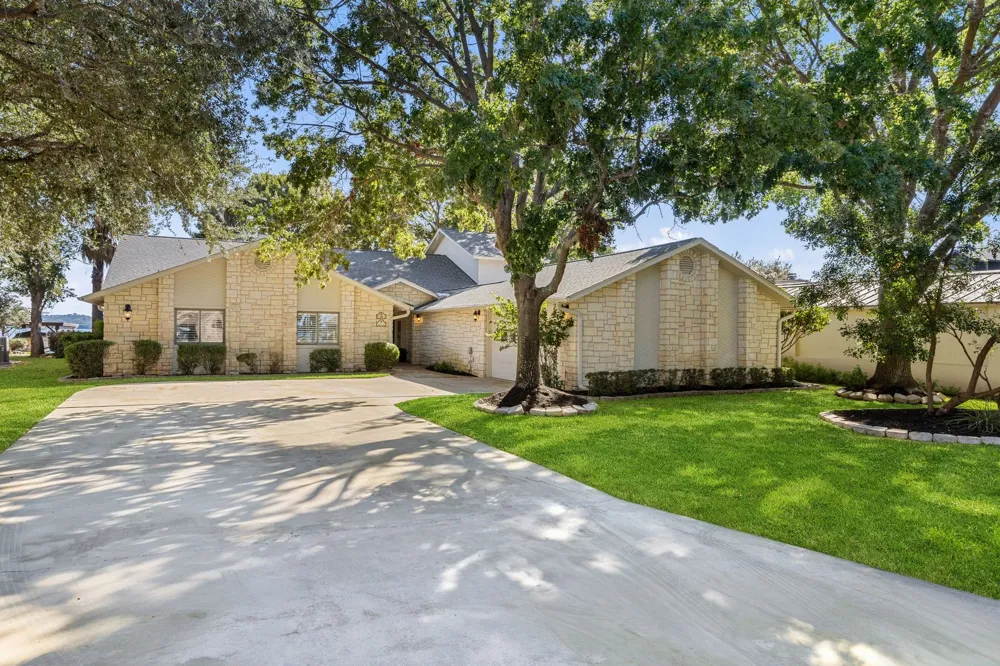 14 Beaver Island Granite Shoals, TX 78654