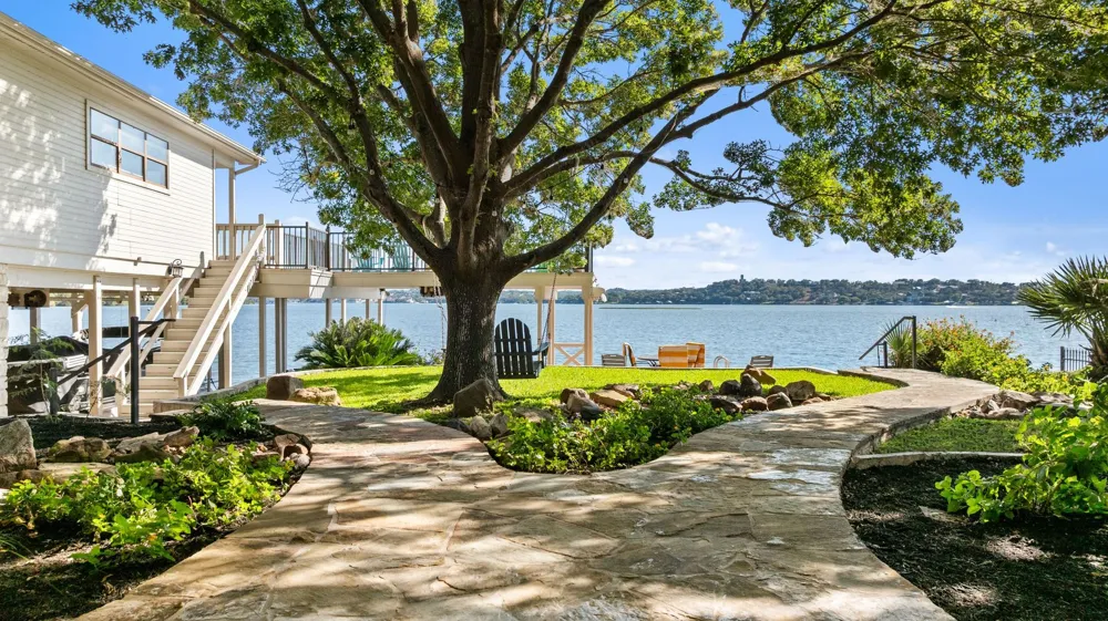 14 Beaver Island Granite Shoals, TX 78654
