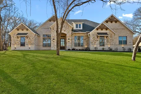 687 Bent Tree Lane
