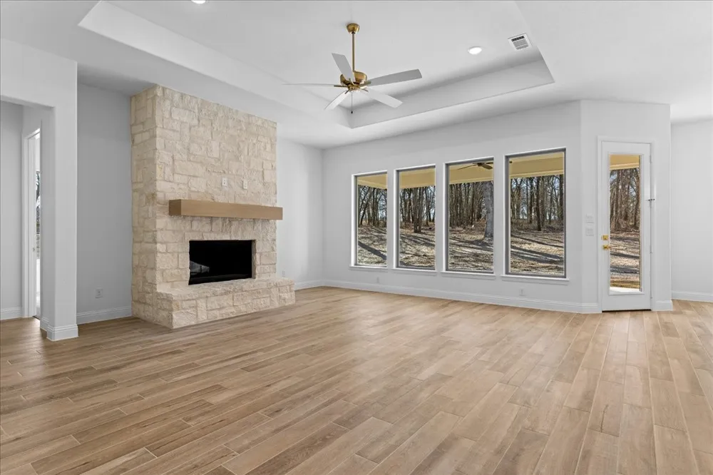687 Bent Tree Lane Weatherford, TX 76085
