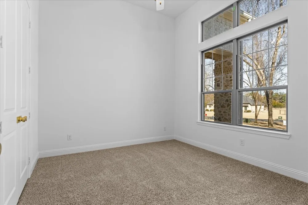 687 Bent Tree Lane Weatherford, TX 76085