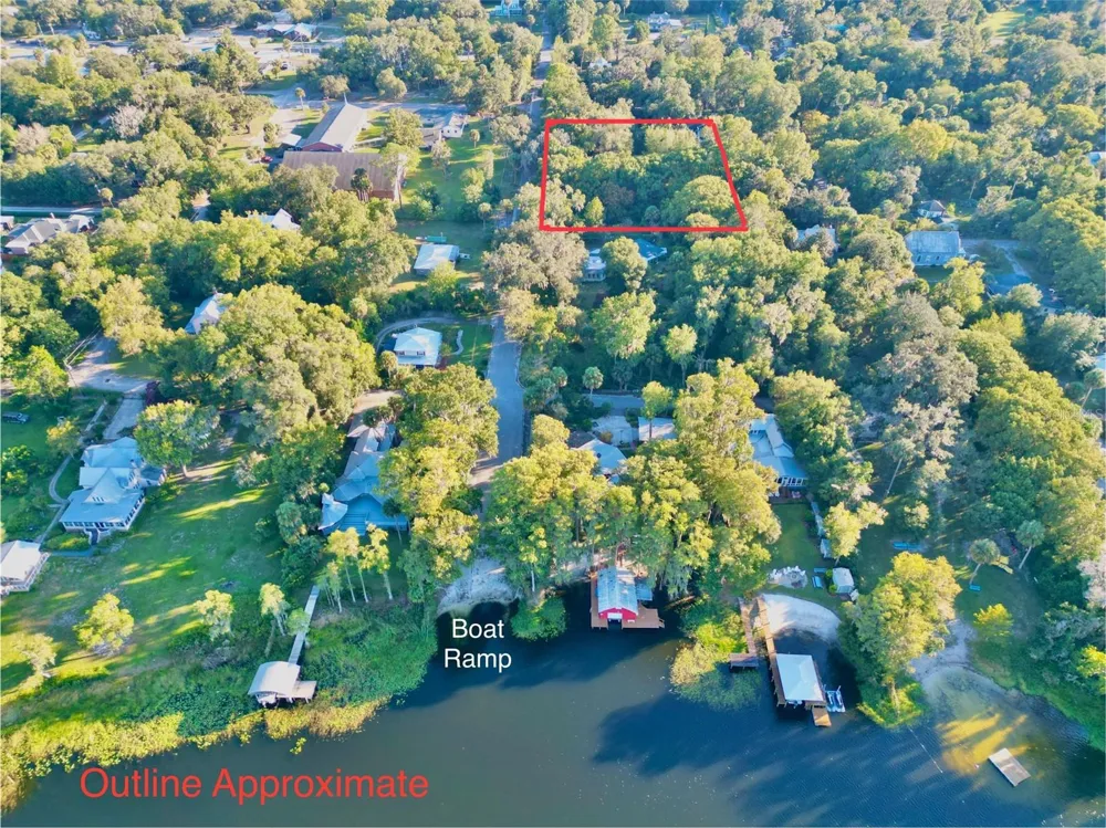 TROUT STREET Melrose, FL 32666