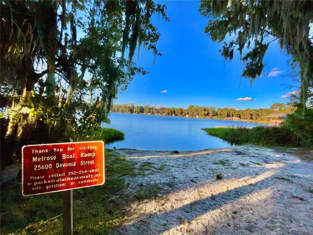 TROUT STREET Melrose, FL 32666