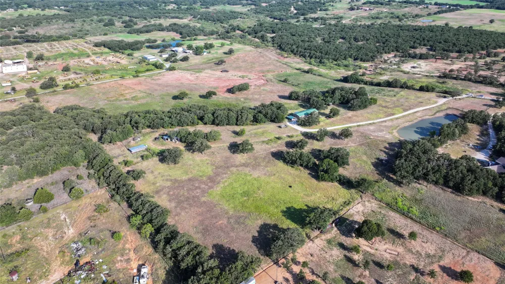 381 W Mccool Road Nocona, TX 76255