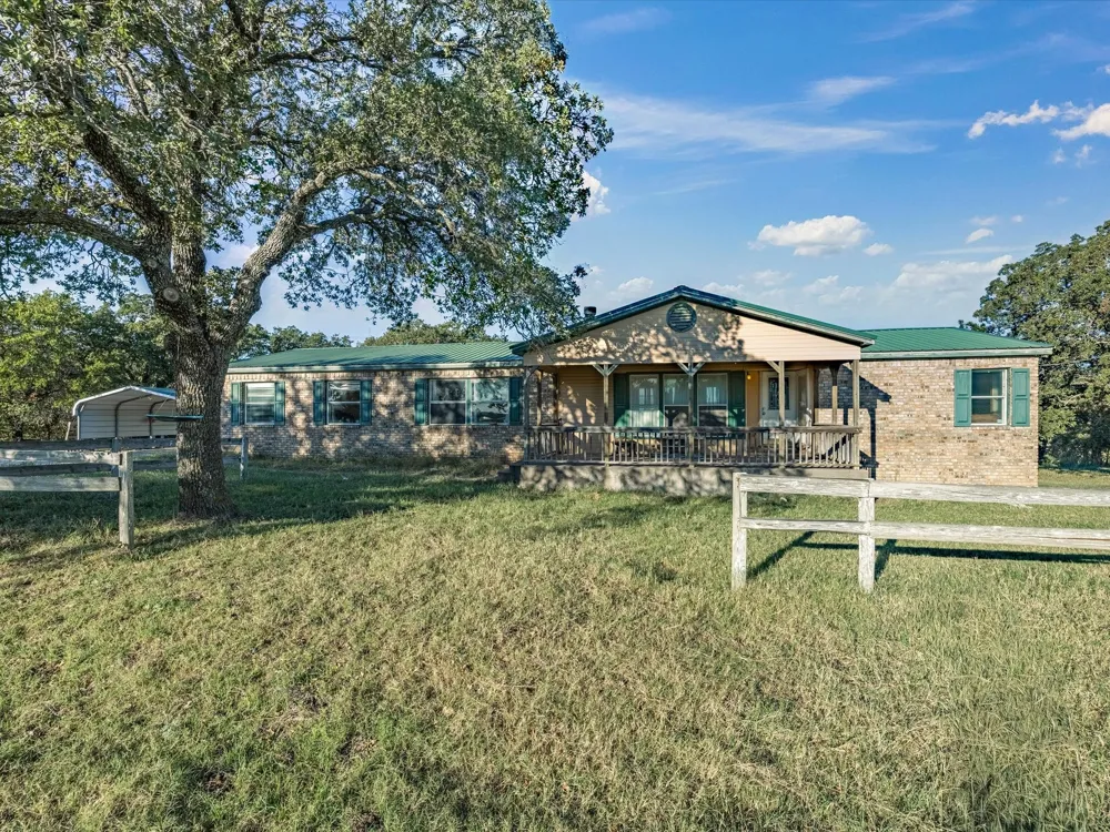 381 W Mccool Road Nocona, TX 76255