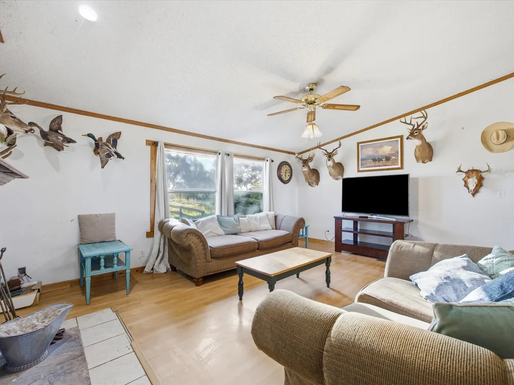 381 W Mccool Road Nocona, TX 76255