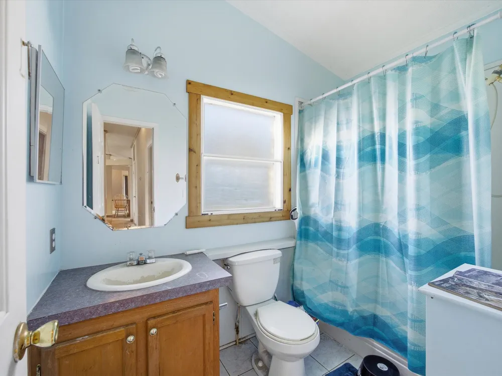 381 W Mccool Road Nocona, TX 76255