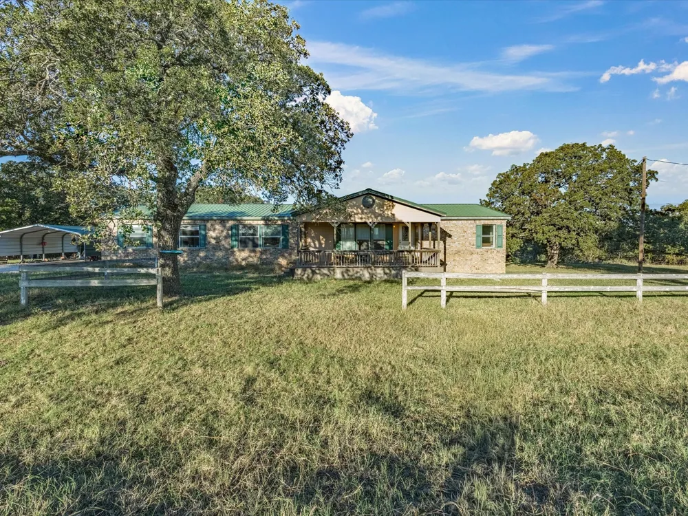 381 W Mccool Road Nocona, TX 76255
