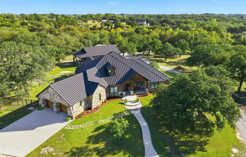 179 Private Road 4590