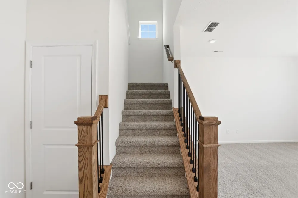7081 Jackson Drive Cumberland, IN 46229