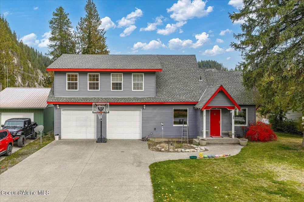 105 Lehigh Avenue Metaline Falls, WA 99153