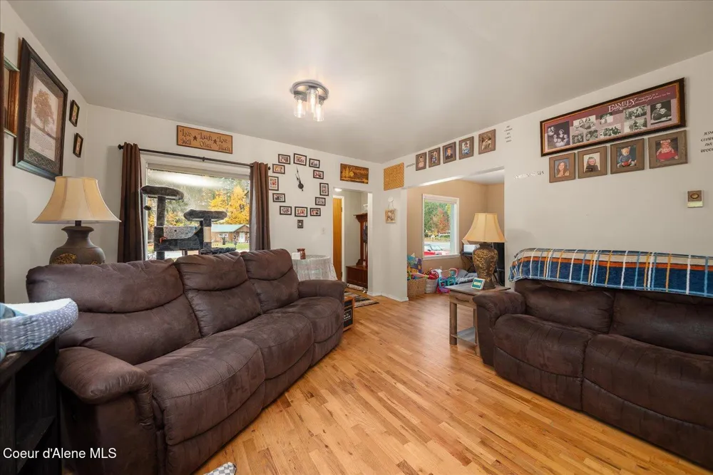 105 Lehigh Avenue Metaline Falls, WA 99153
