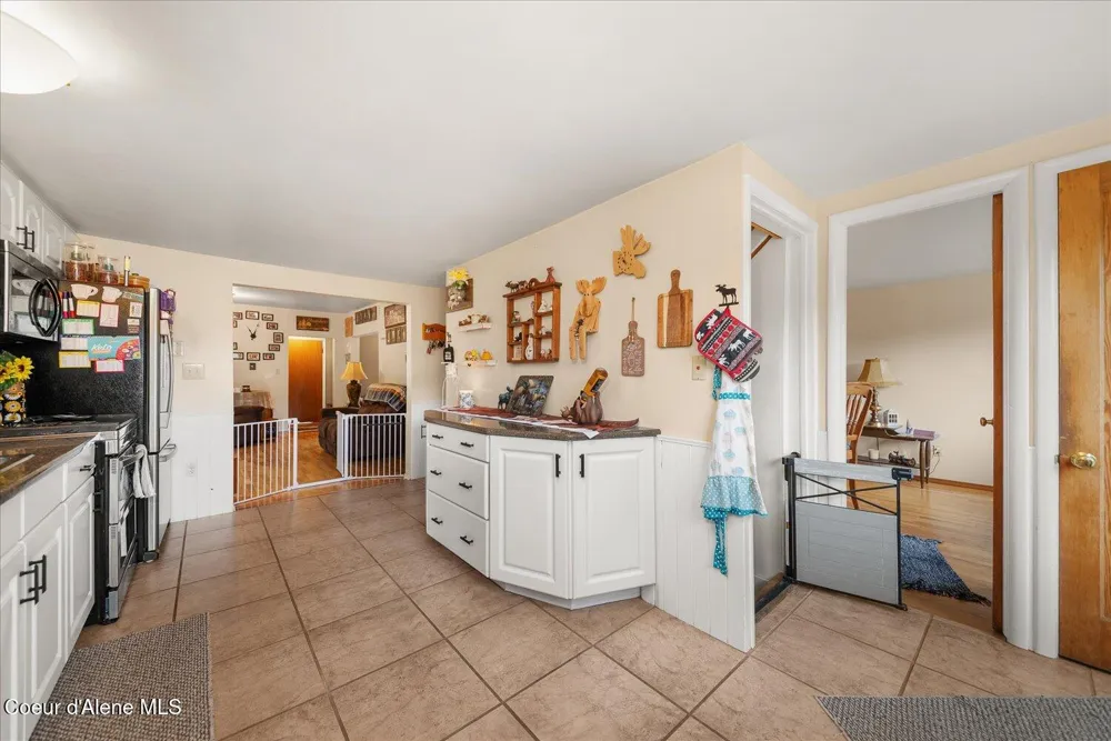 105 Lehigh Avenue Metaline Falls, WA 99153