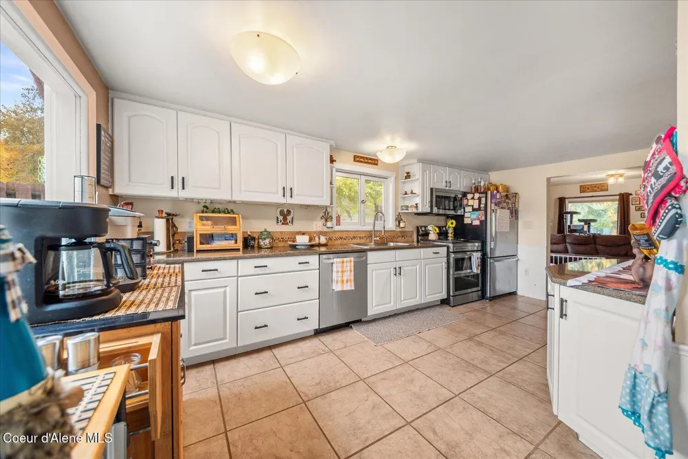 105 Lehigh Avenue Metaline Falls, WA 99153