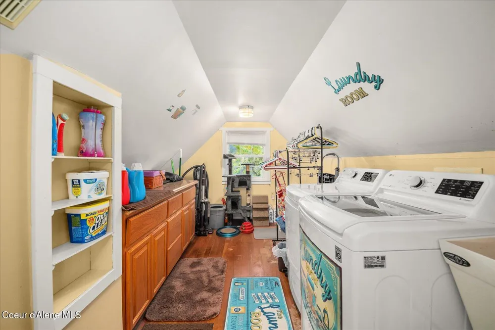 105 Lehigh Avenue Metaline Falls, WA 99153