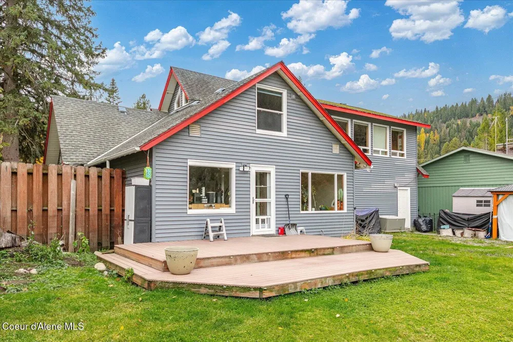 105 Lehigh Avenue Metaline Falls, WA 99153