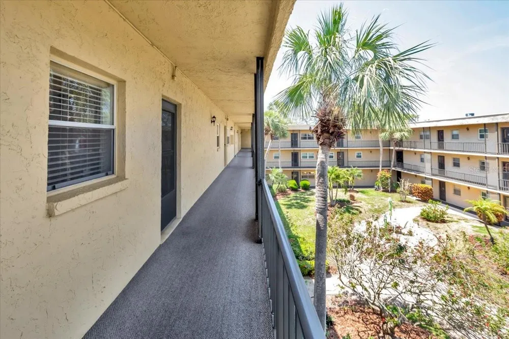 11485 OAKHURST ROAD #200-321 Largo, FL 33774