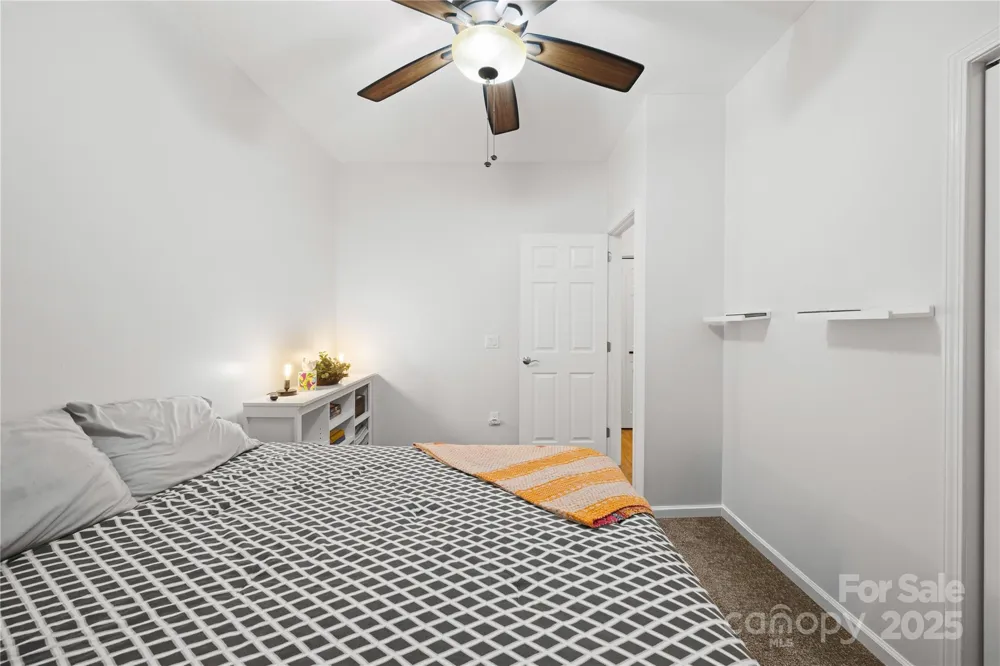 1308 Bell Mountain Road Zirconia, NC 28790