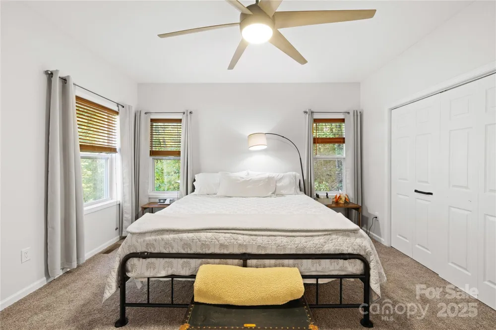 1308 Bell Mountain Road Zirconia, NC 28790