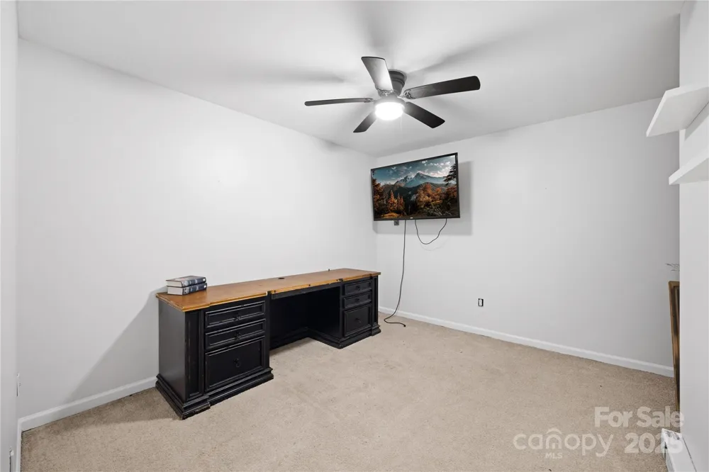 1308 Bell Mountain Road Zirconia, NC 28790