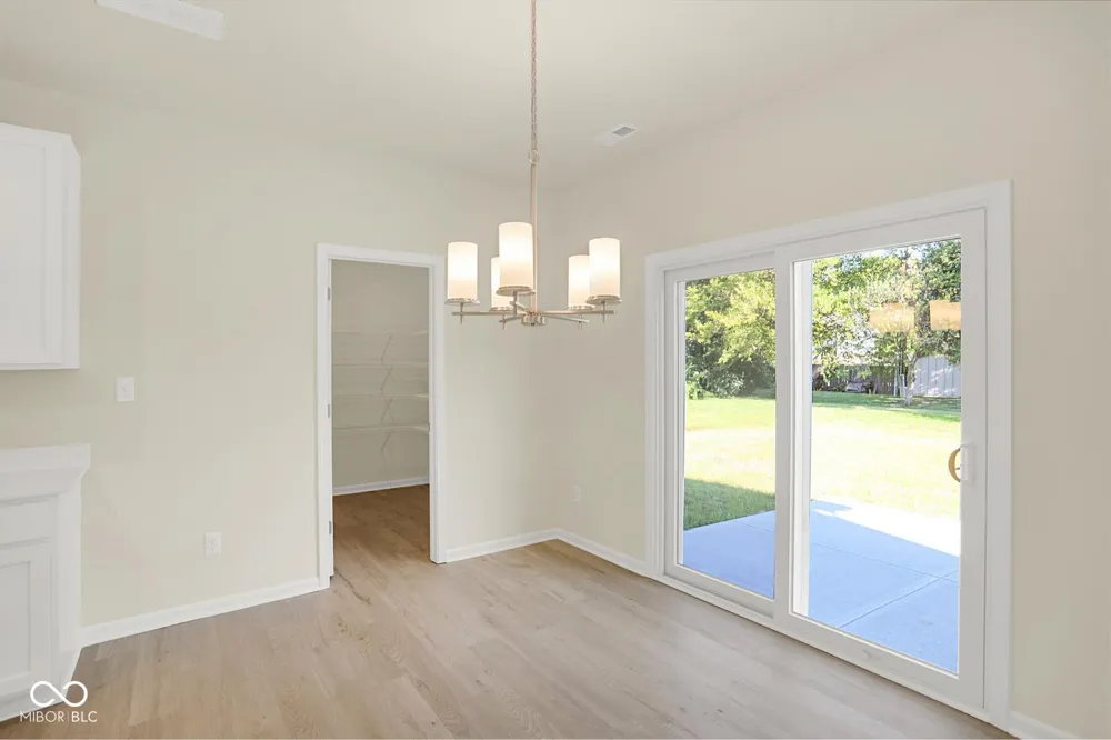 7072 Jackson Drive Cumberland, IN 46229