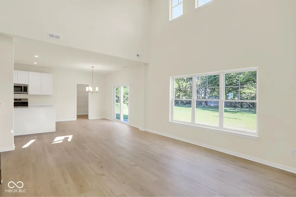 7072 Jackson Drive Cumberland, IN 46229