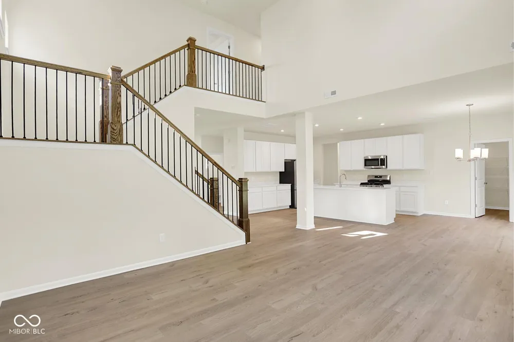 7072 Jackson Drive Cumberland, IN 46229