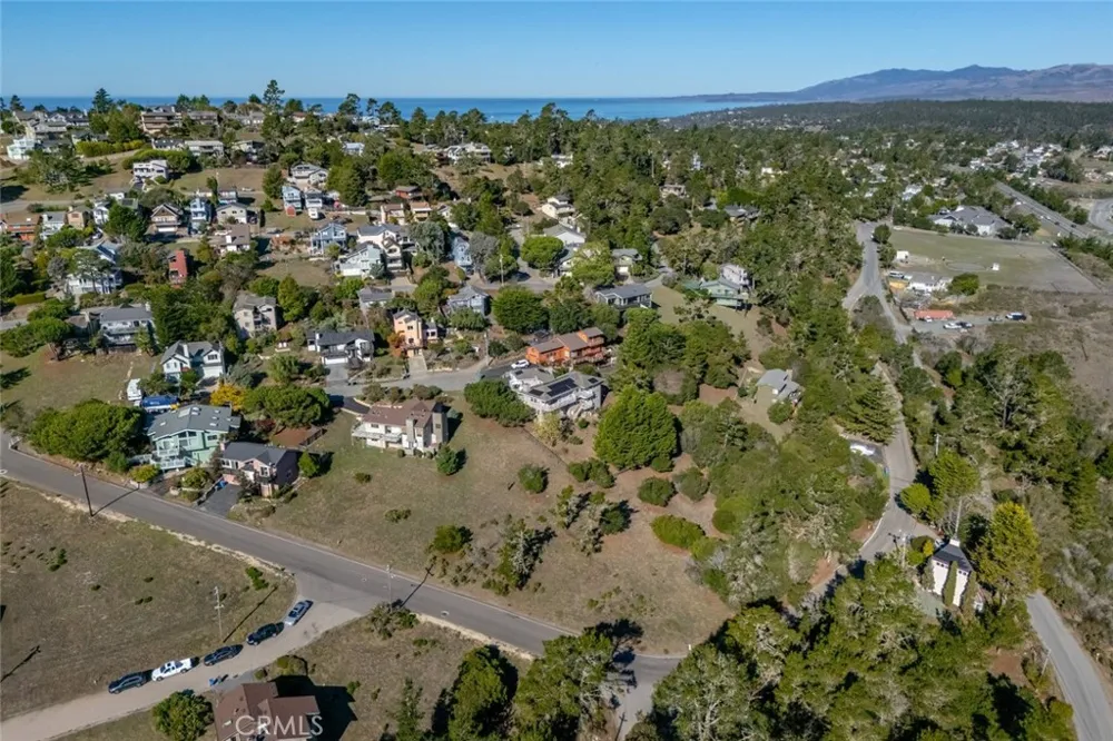 Pickwick Lane Cambria, CA 93428