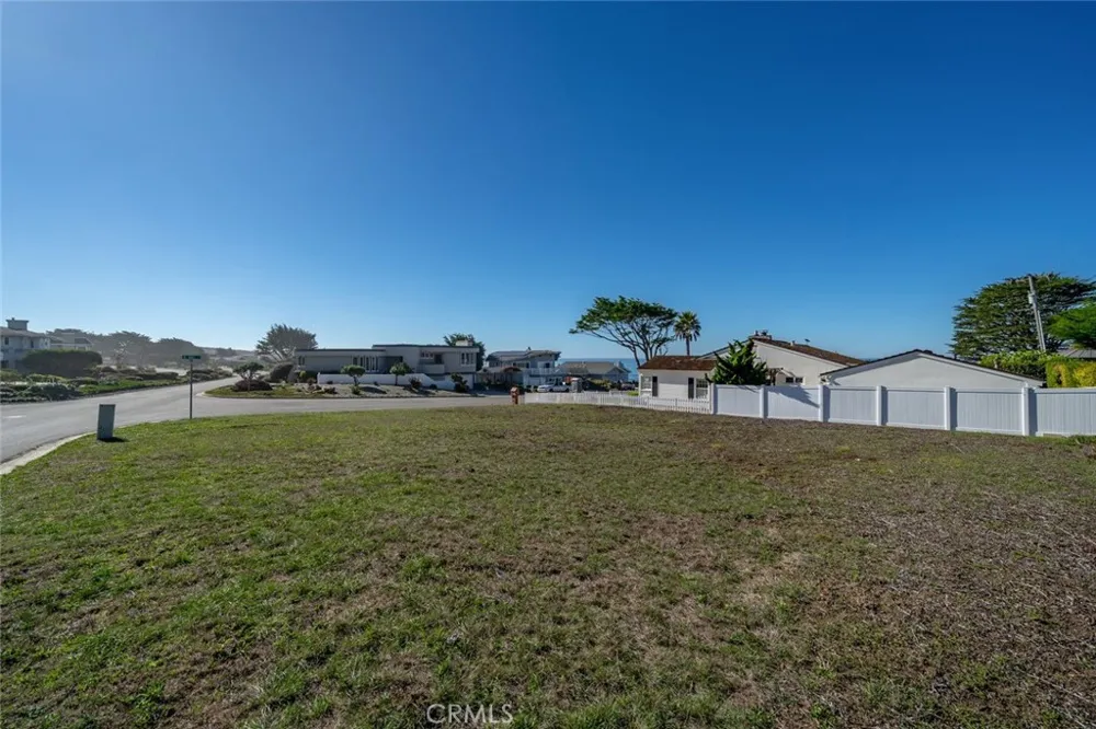 Windsor Boulevard Cambria, CA 93428