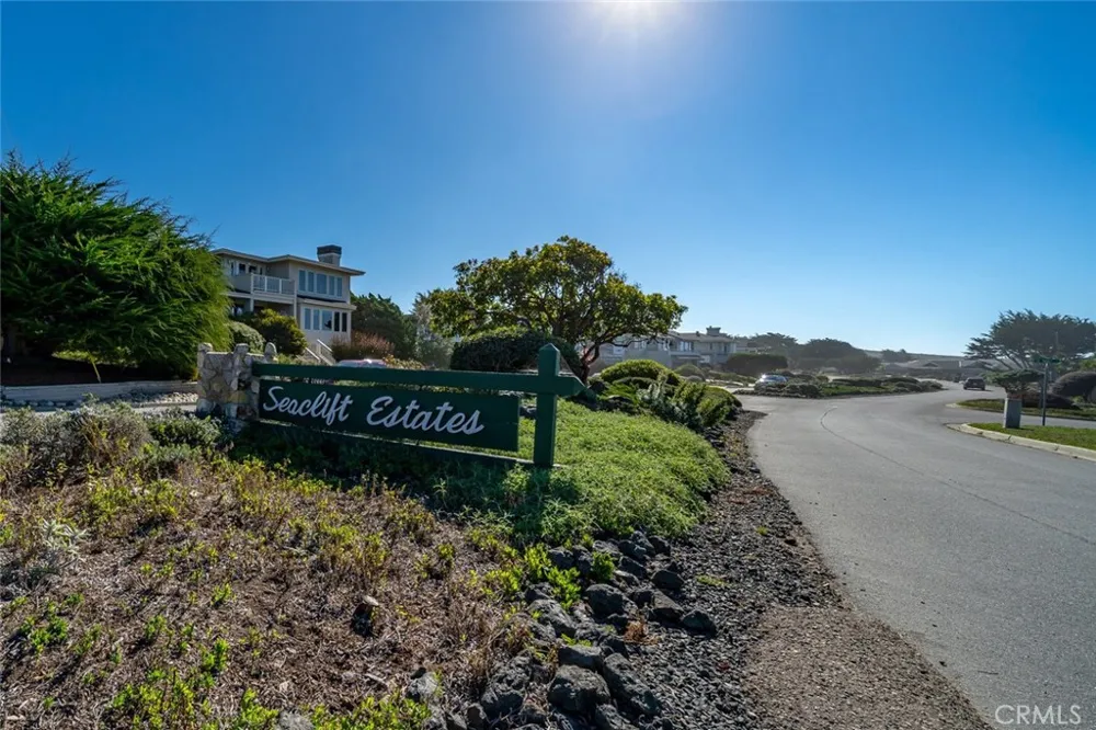 Windsor Boulevard Cambria, CA 93428