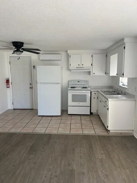 8129 CASS ROAD Zephyrhills, FL 33540