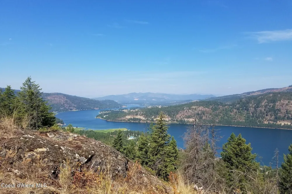0 E Dunromin Road Priest River, ID 83856