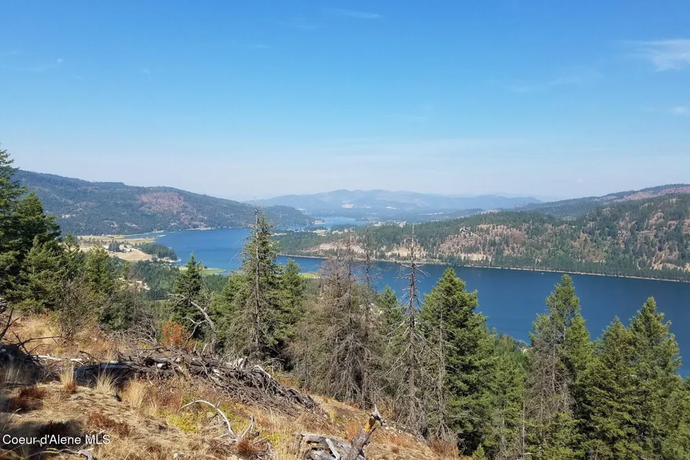 0 E Dunromin Road Priest River, ID 83856