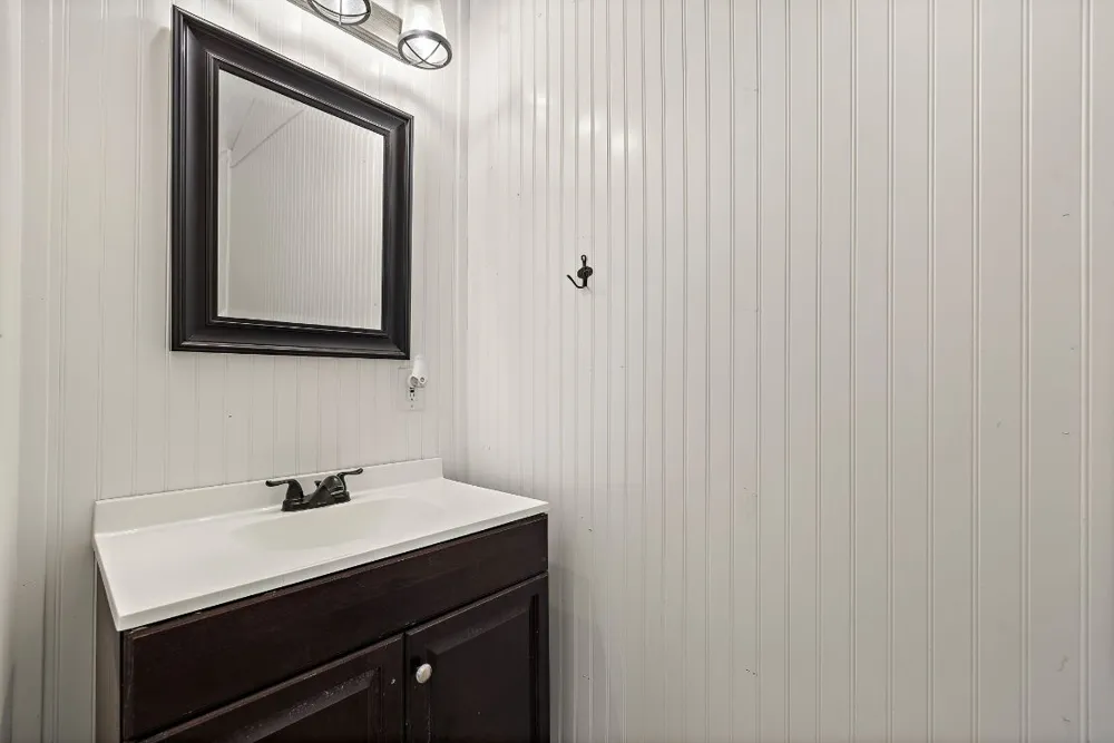 131 Moccasin Bend Drive Smithville, TX 78957