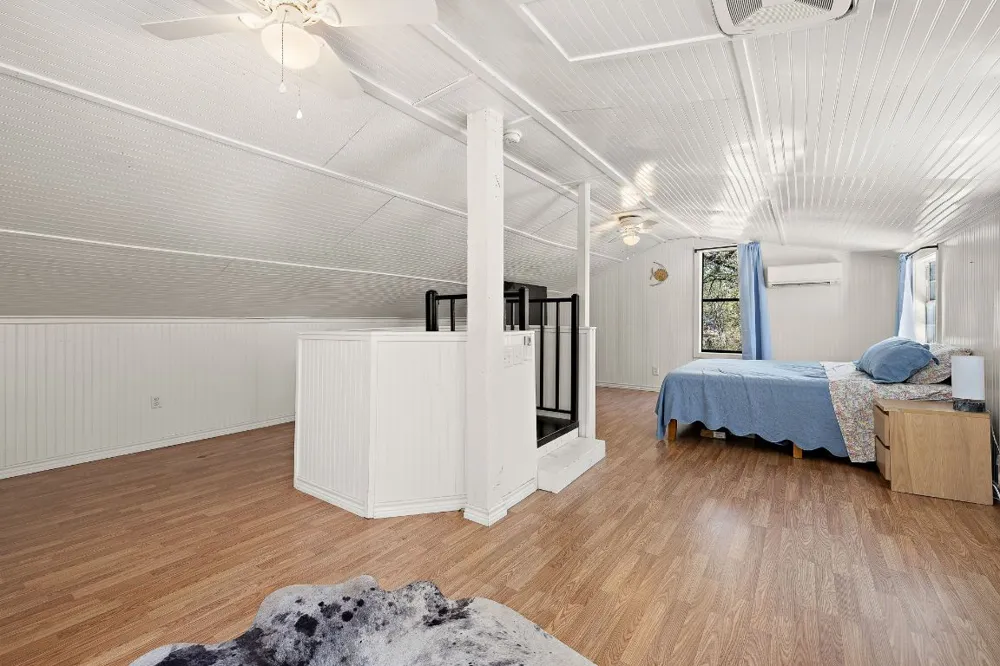 131 Moccasin Bend Drive Smithville, TX 78957