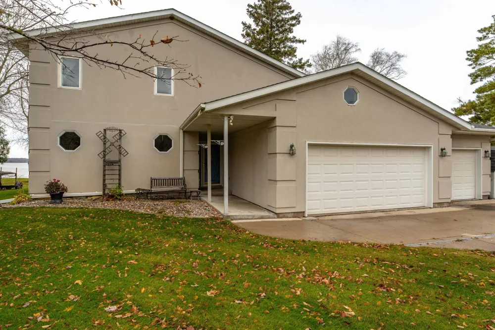 17159 Stalker Lake Road Battle Lake, MN 56515