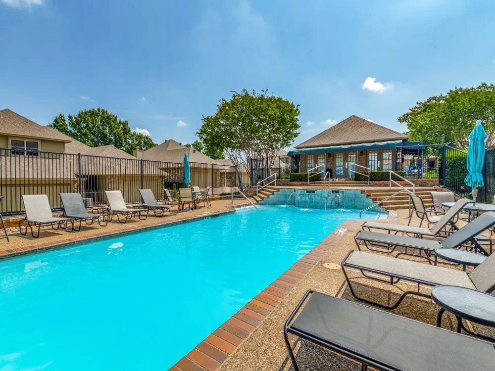 1218 Wooded Trail Hurst, TX 76053