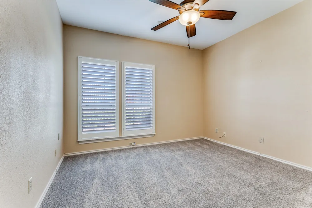 1218 Wooded Trail Hurst, TX 76053