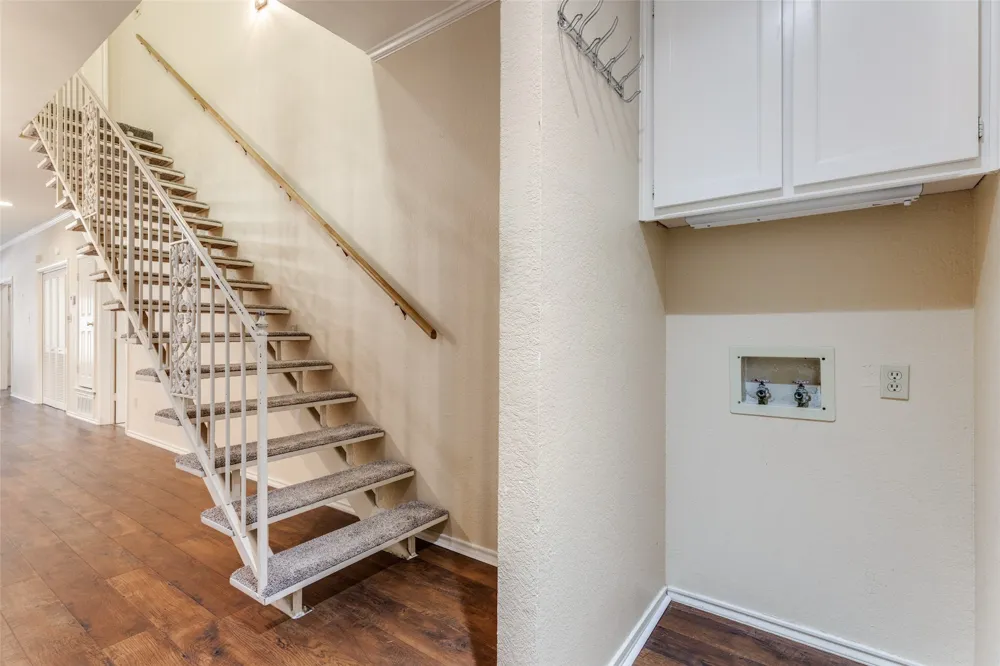 1218 Wooded Trail Hurst, TX 76053