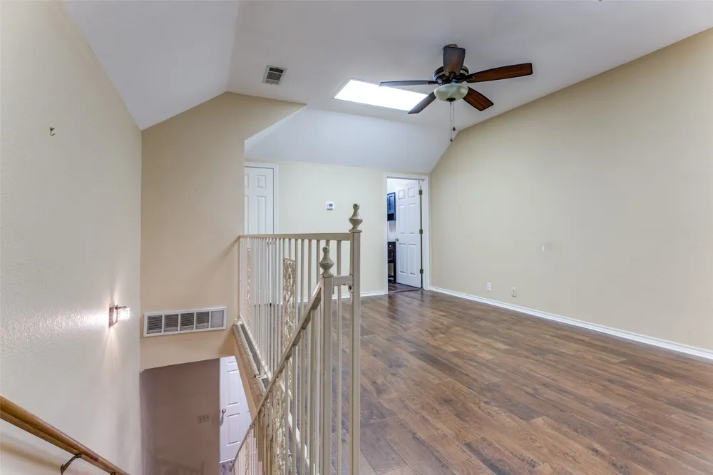 1218 Wooded Trail Hurst, TX 76053