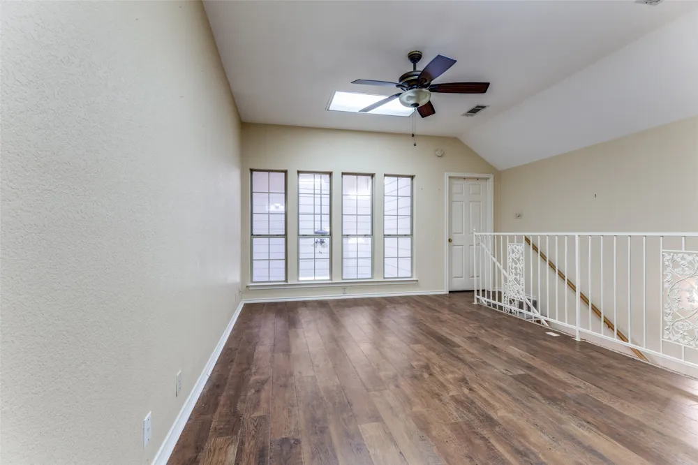 1218 Wooded Trail Hurst, TX 76053