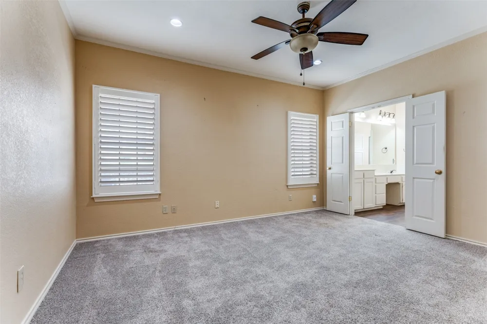 1218 Wooded Trail Hurst, TX 76053