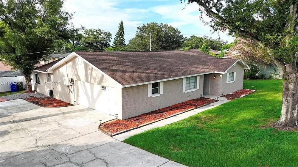 Address Not Shown Lakeland, FL 33813