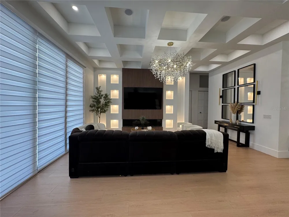 8143 WHEYSTONE DRIVE Webster, FL 33597